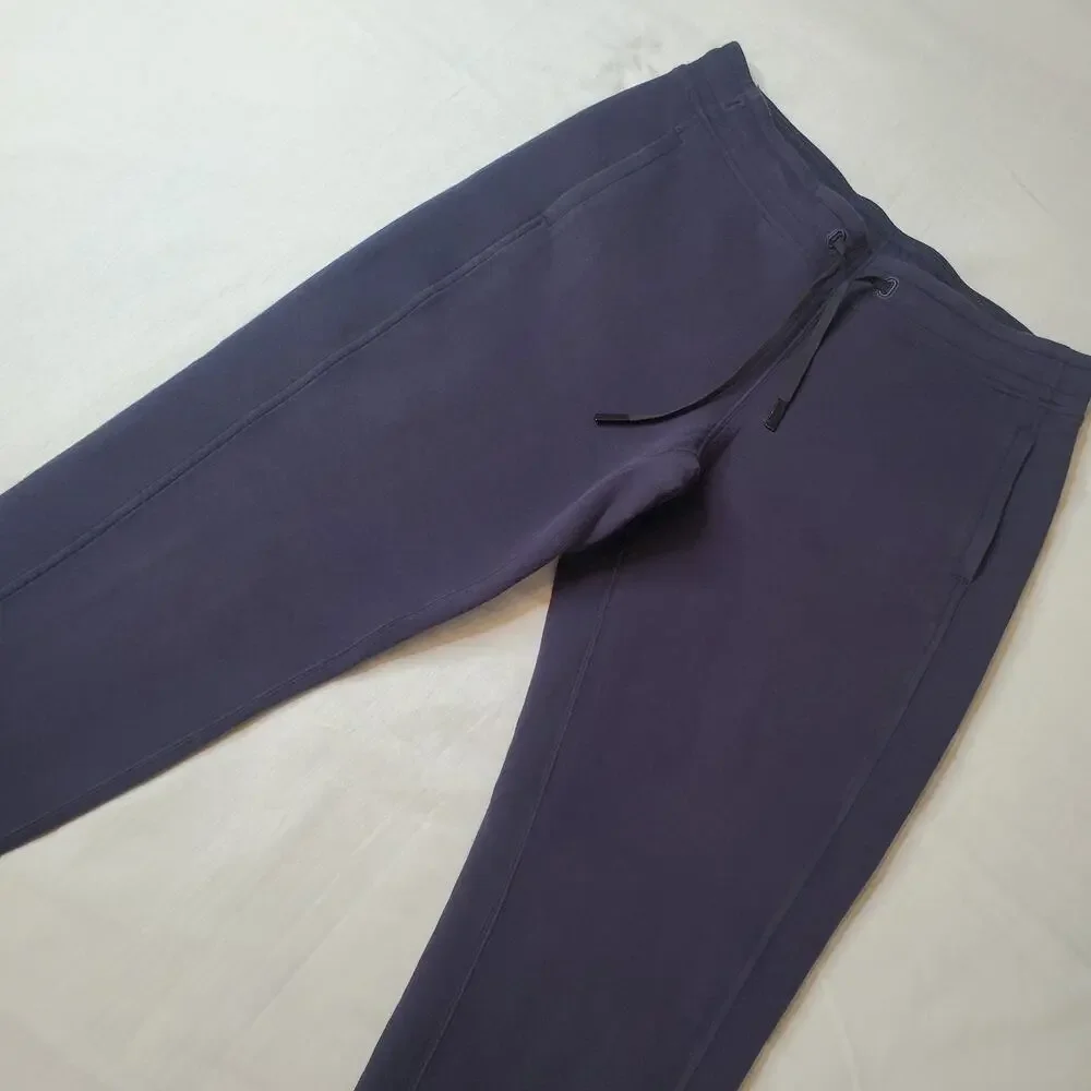 Lululemon Women's Size 8 NTS Jogger Sweatpants Spacer Knit Midnight Navy W5ALVS